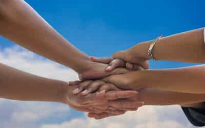 When Relationships Change: Biblical Hope for Lost Friendships and Family Ties